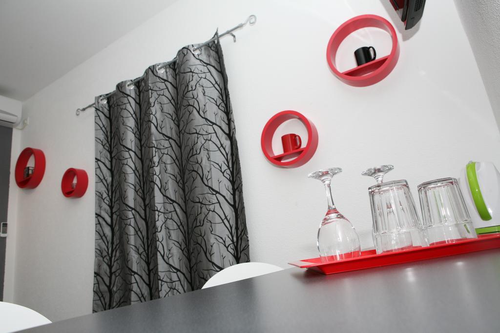 Apartments & Room Dijana Трогир Стая снимка