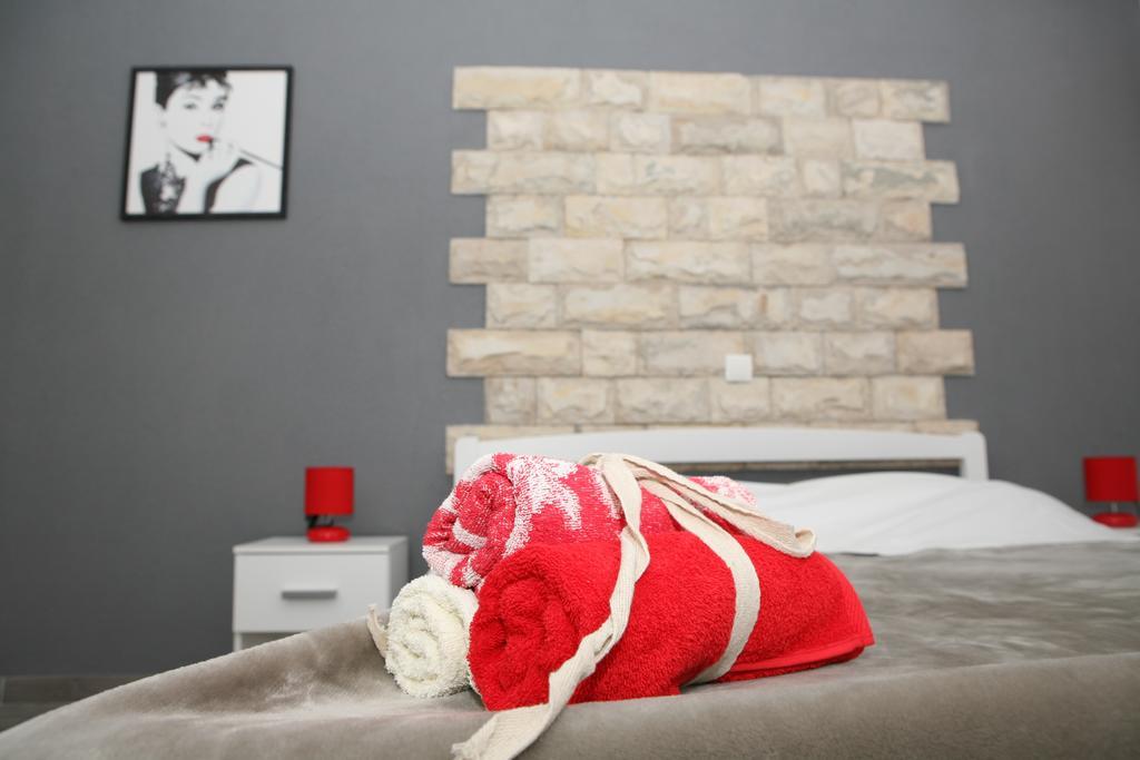 Apartments & Room Dijana Трогир Стая снимка